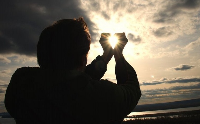 håp - hjerte som lyser i skyggen