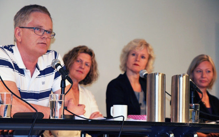 Tvang - som natt og dag? Paneldebatt, Litteraturhuset, 21.mars, 2012