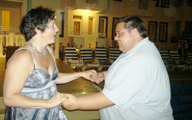 Marit og Remi tar seg en svingom i Side