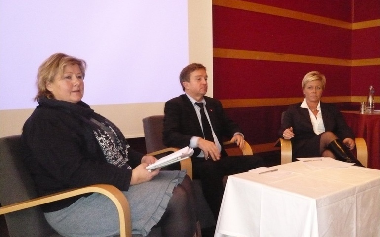 Erna Solber, Tore Hagebakken og Siv Jensen