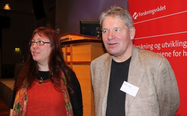 Arnhild Lauvik og Odd E. Havik innledet på konferansen 