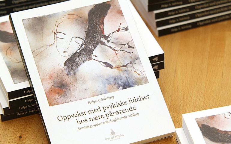 Bok - Oppvekst med psykiske lidelser hos nære pårørende