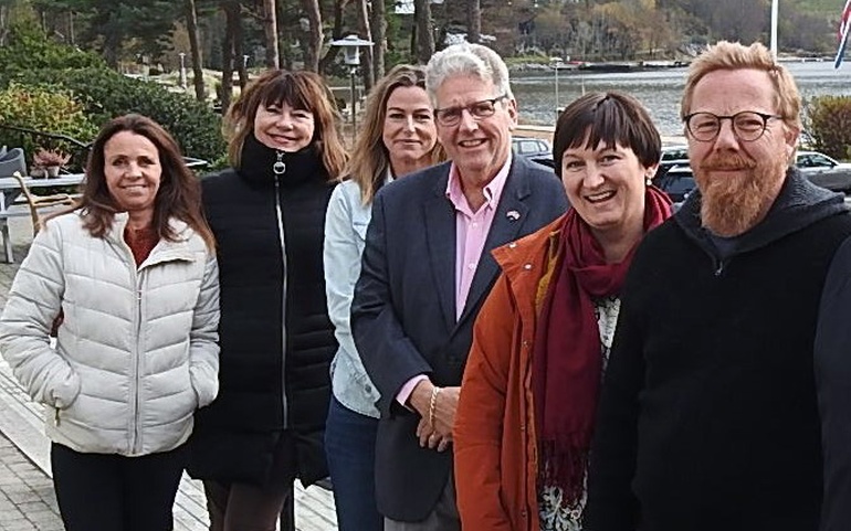 Rita Halvorsen Lian (lengst t.v.), Bodil Bakkan Nielsen, Terese Vidringstad, Guttorm Toverud, Linn Berstad og Torstein Vegge.